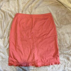 Spring skirt, frilly hem!